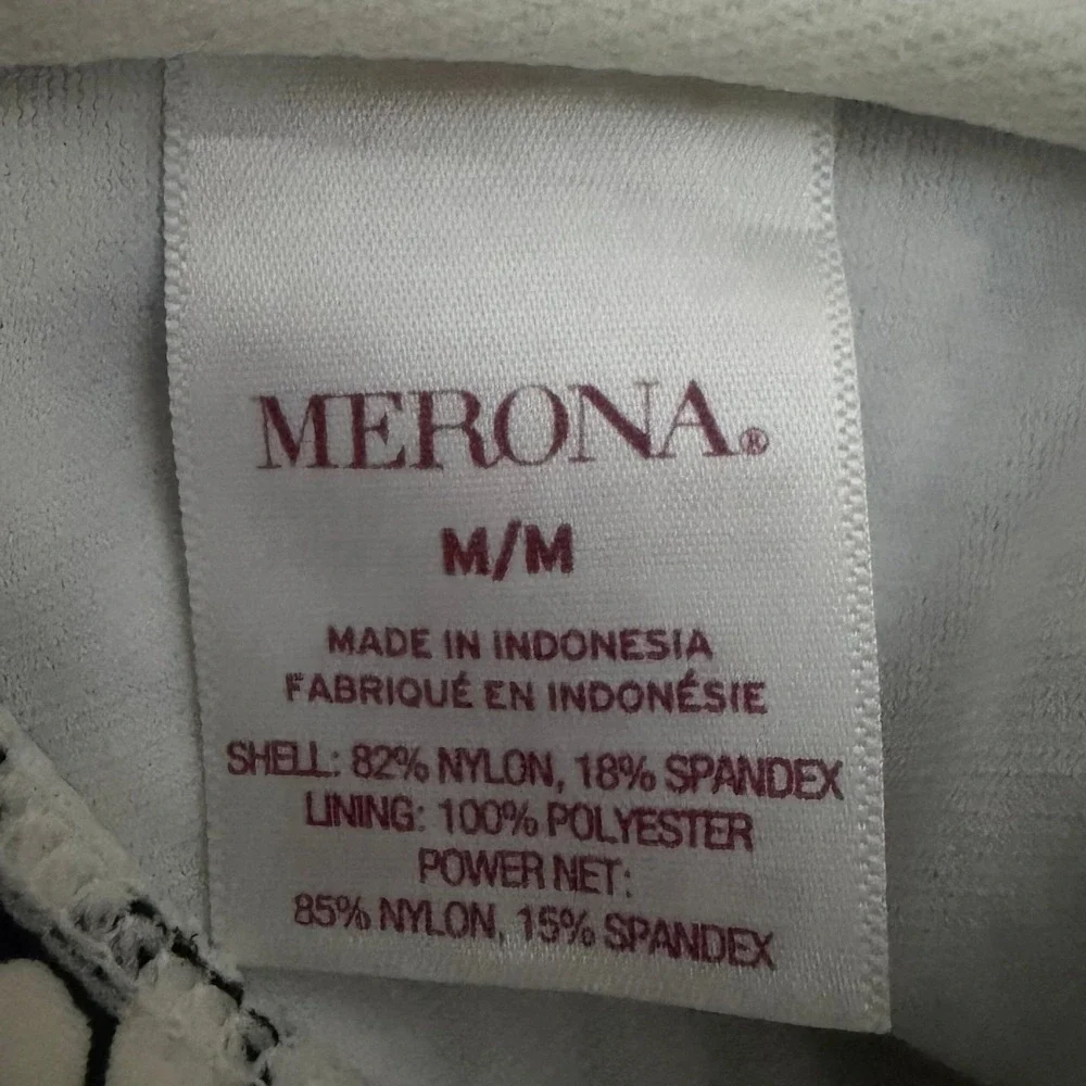 Merona Women's M Black White Pebble Print Tankini Swim Top Halter Underwire